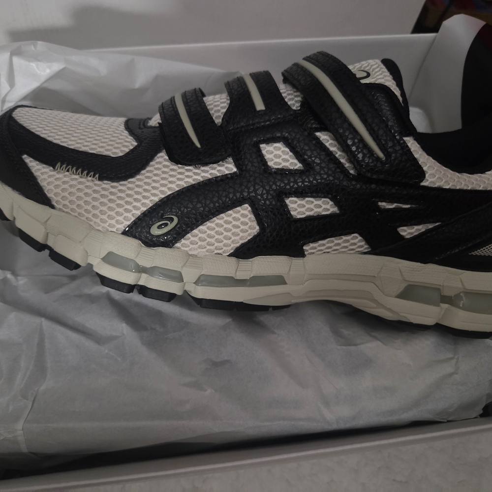 Asics Gel-Kayano 20 Bone Running Shoes Men 9.5 NIB